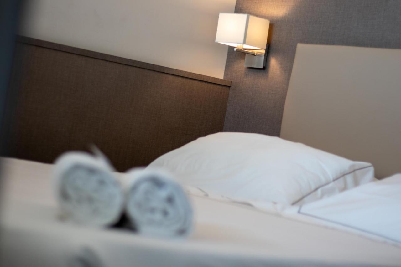 Poggio Hotel Аренцано Екстериор снимка