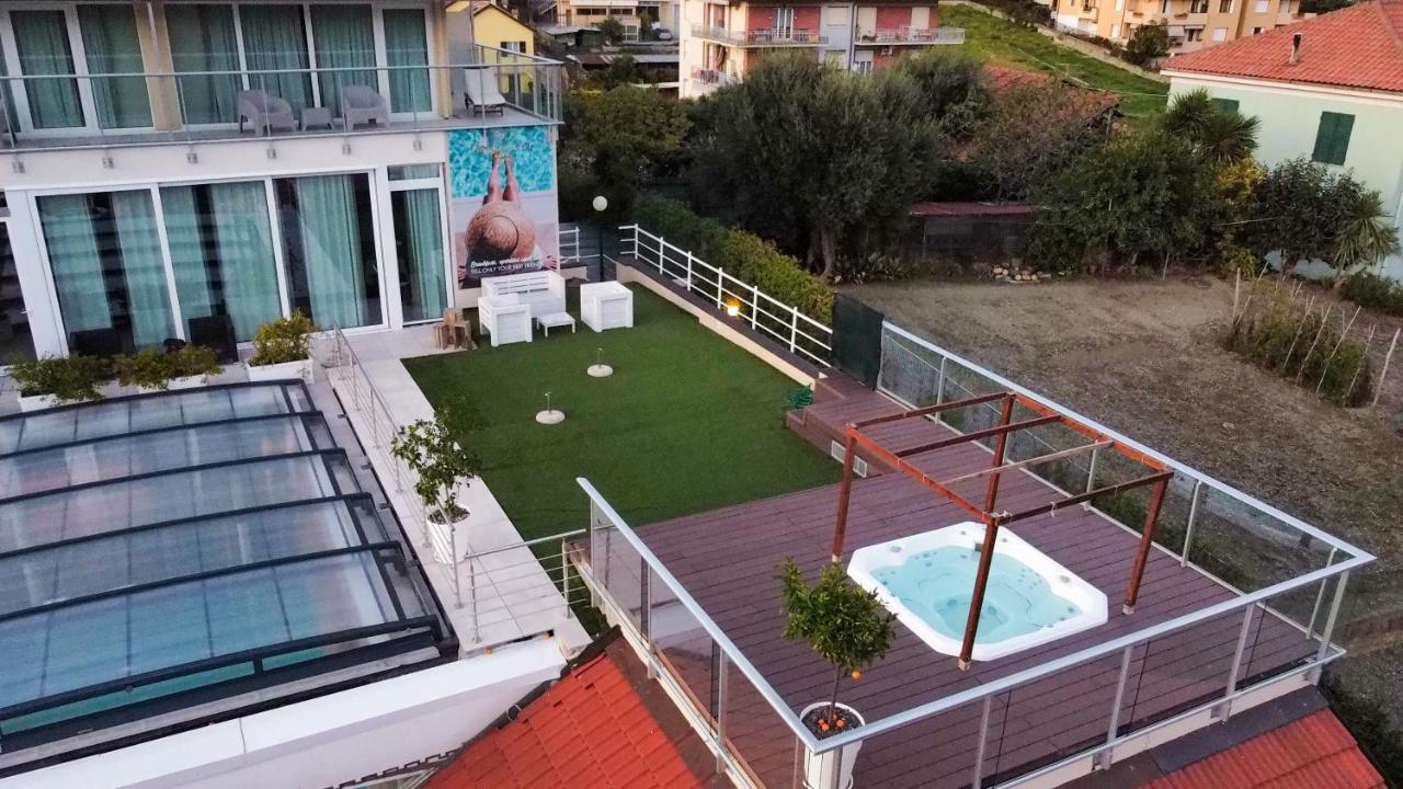 Poggio Hotel Аренцано Екстериор снимка