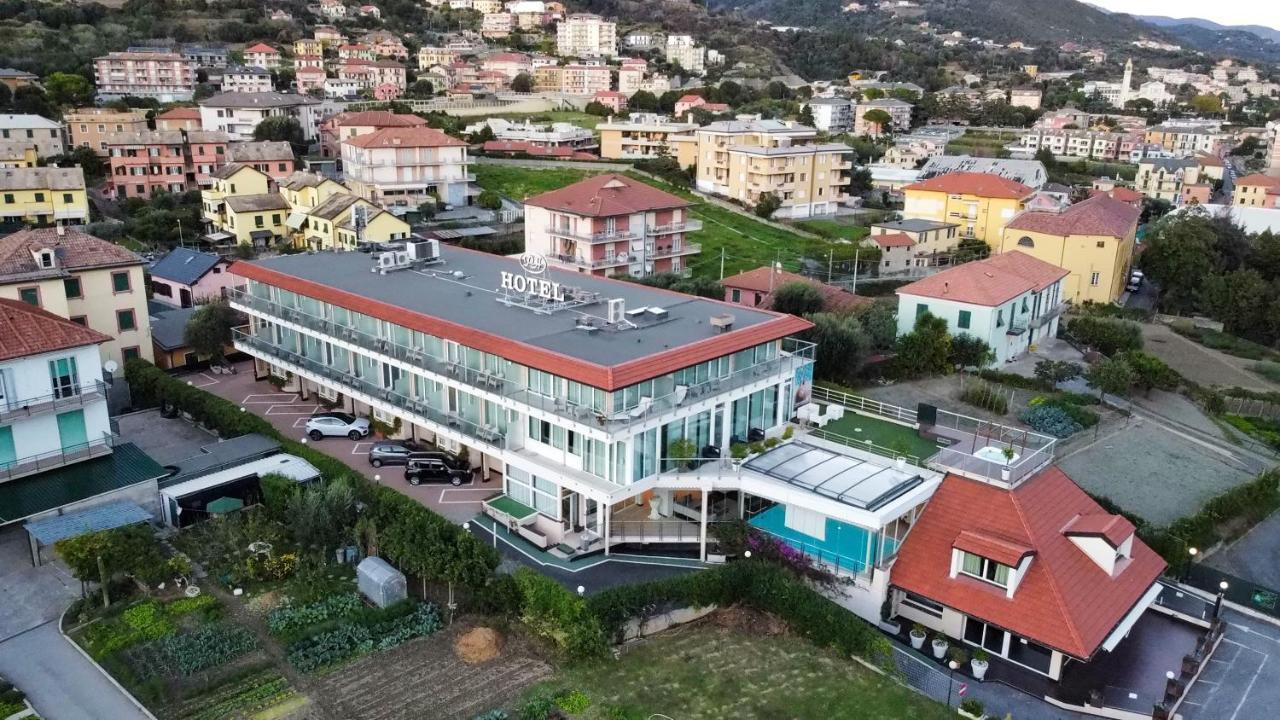 Poggio Hotel Аренцано Екстериор снимка