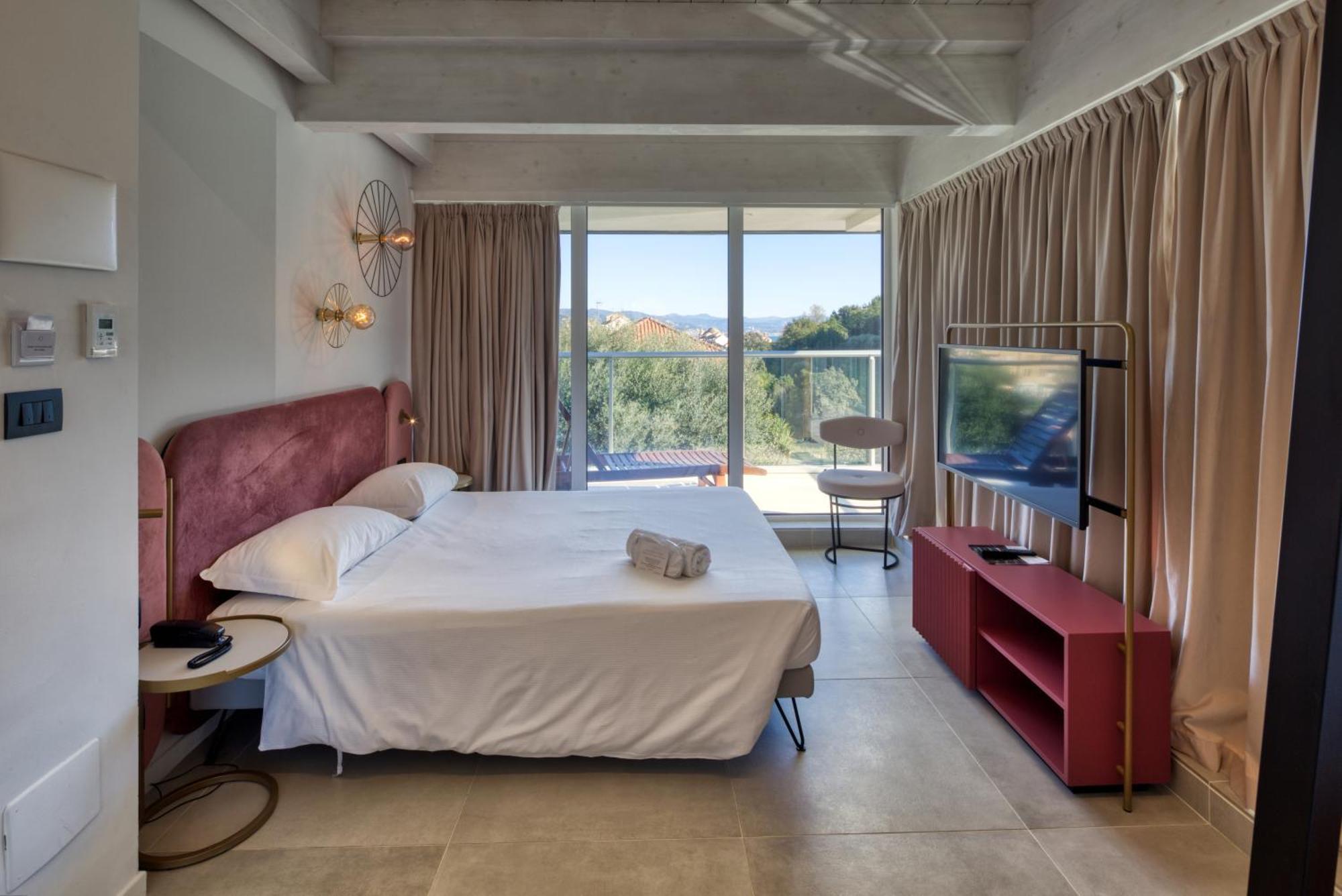 Poggio Hotel Аренцано Екстериор снимка