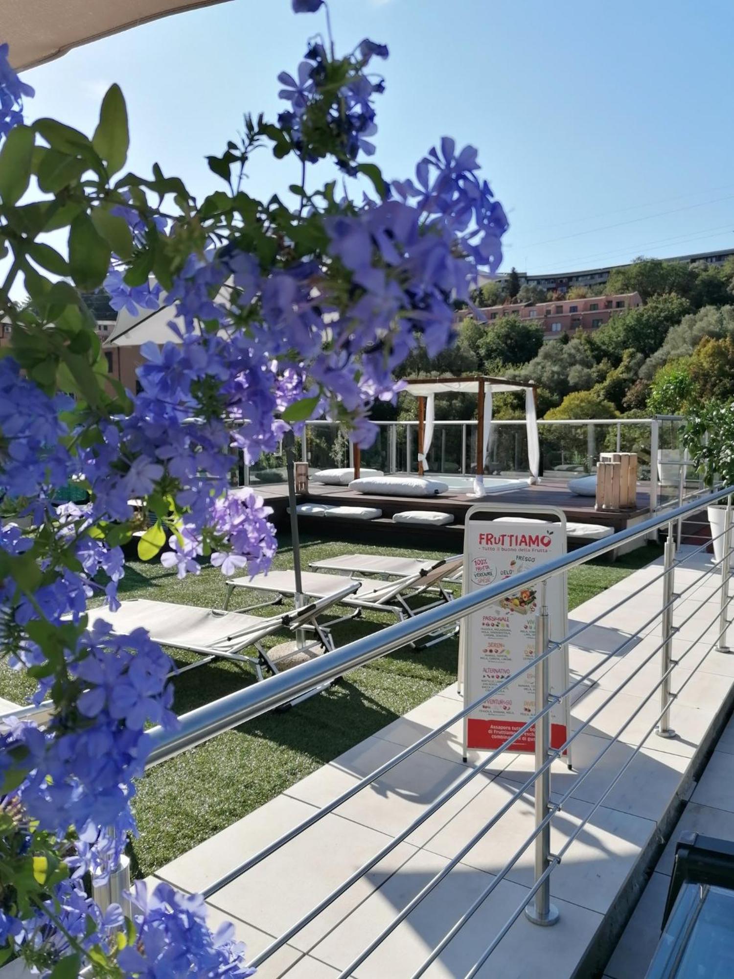 Poggio Hotel Аренцано Екстериор снимка